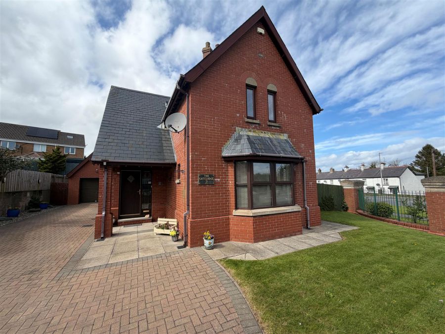 2 Lord Wardens Grange