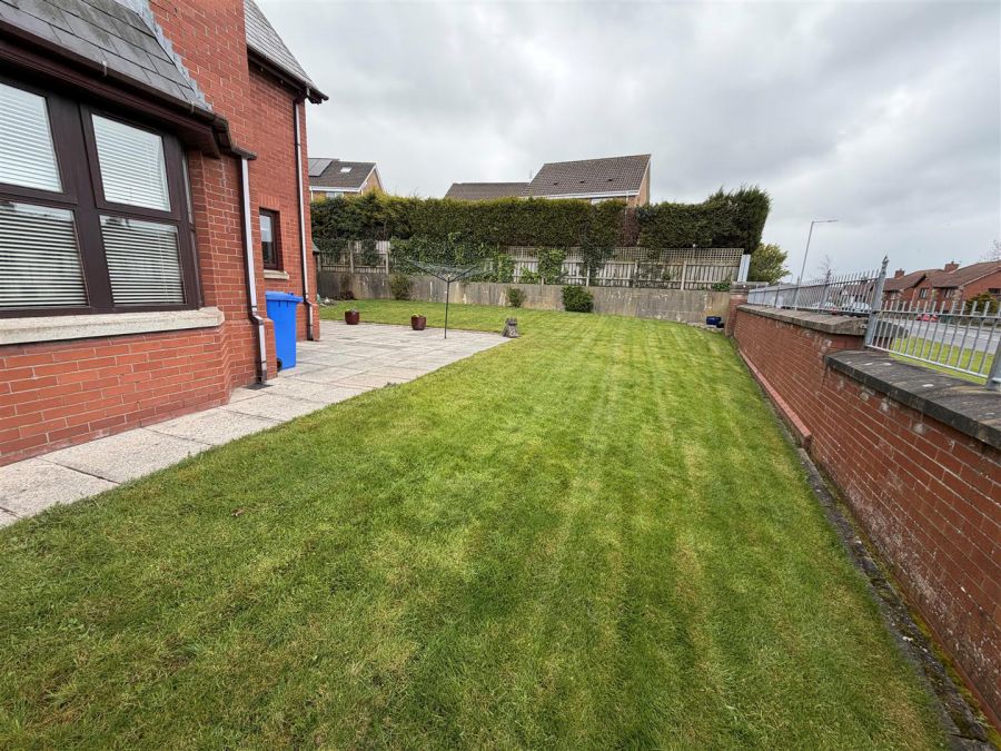 2 Lord Wardens Grange