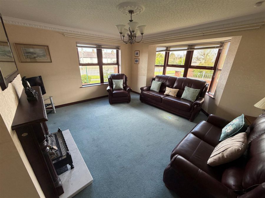 2 Lord Wardens Grange