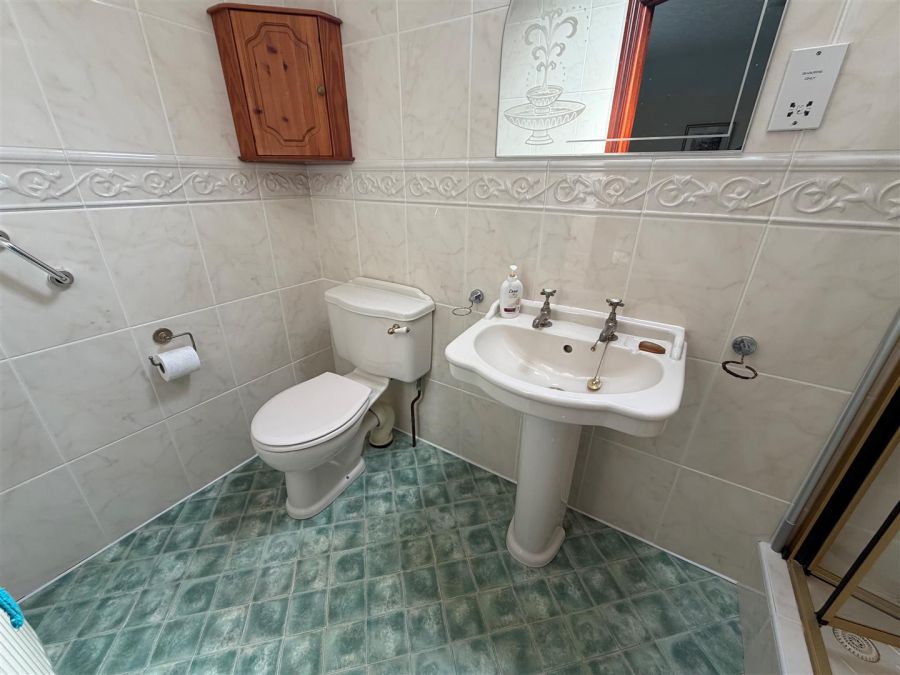 2 Lord Wardens Grange