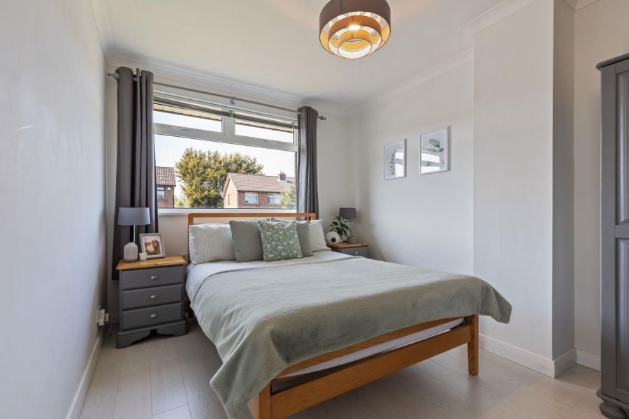 3 Sinclair Road North