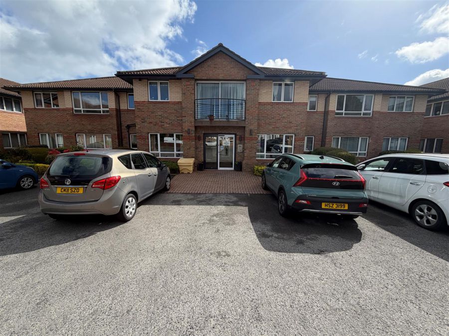 30 Roseville Apartments