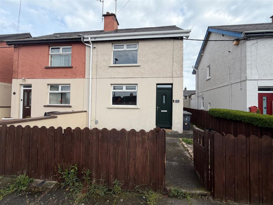 7 Clandeboye Place