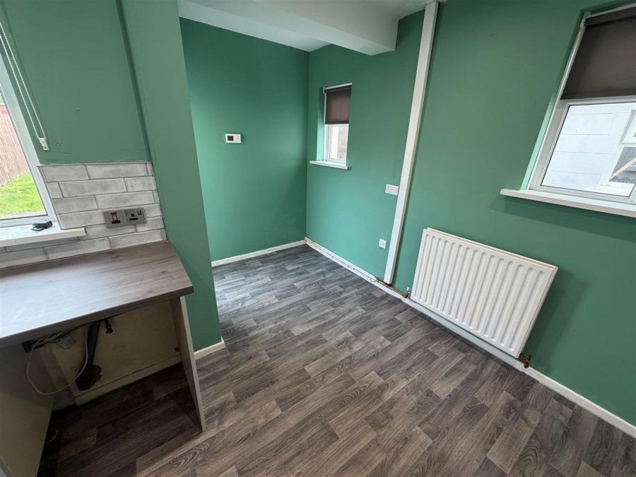 7 Clandeboye Place