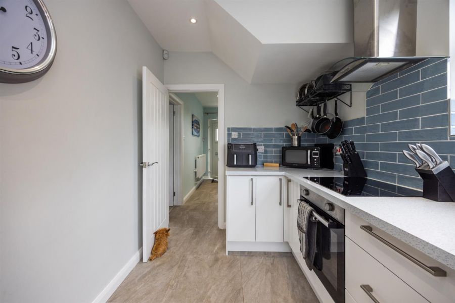 25 Silverstream Drive