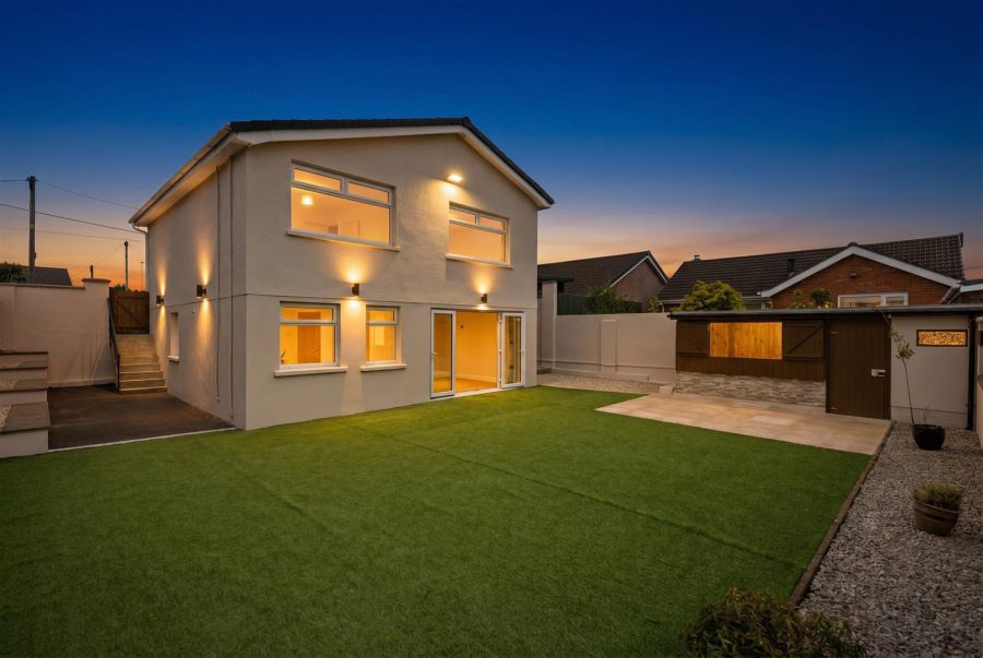 22 Dixon Road