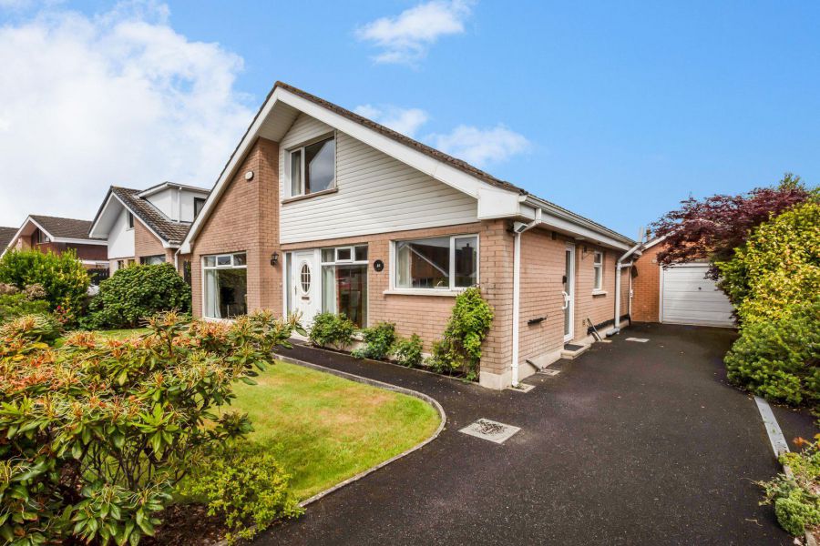 30 Navar Drive