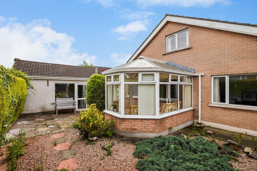 30 Navar Drive