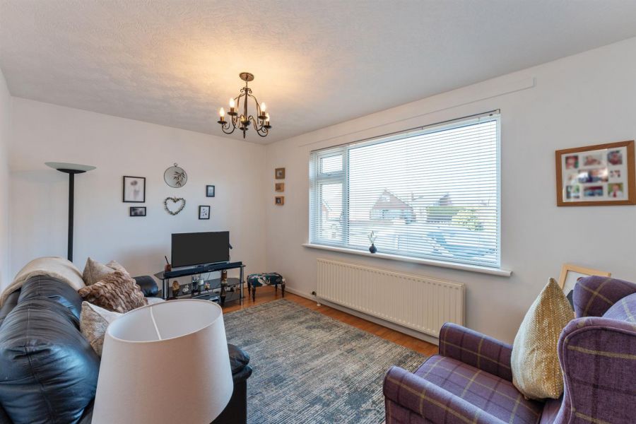 12 Pinehill Road