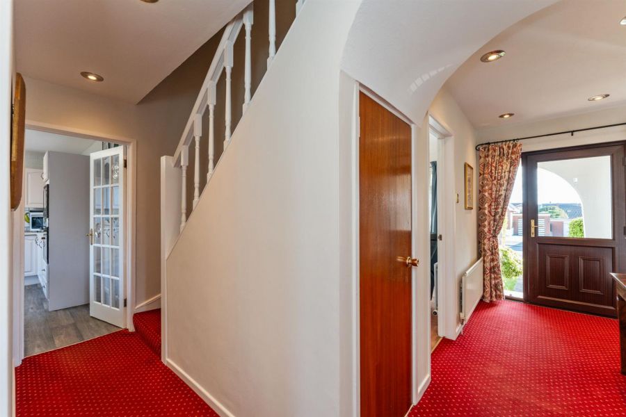 12 Pinehill Road