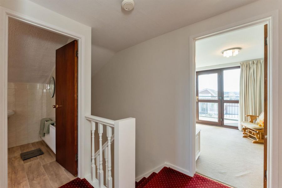 12 Pinehill Road