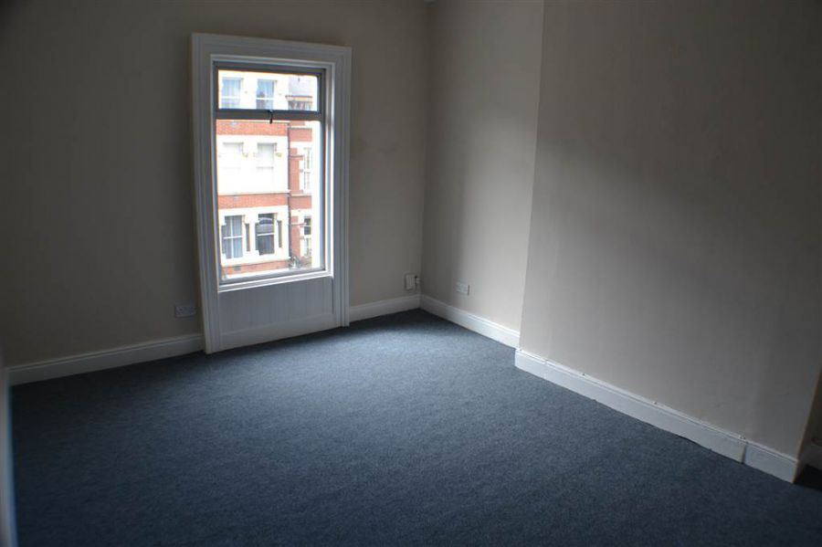 52 University Street - Office 8