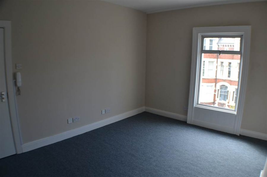 52 University Street - Office 8