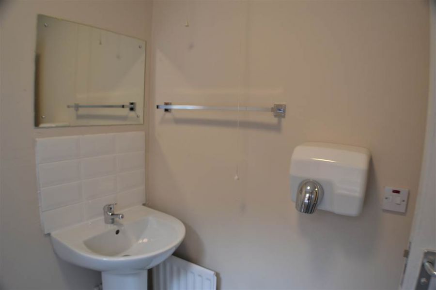 52 University Street - Office 8