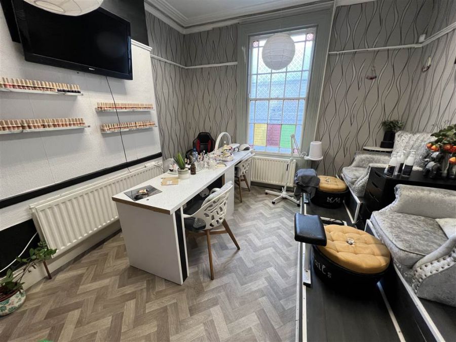 52 University Street Office 2, Botanic, Belfast, BT7 1HB