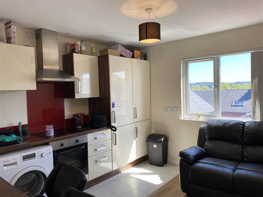 78 Fitzroy Avenue Flat 4