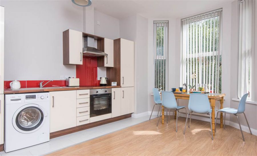 90 University Street Apartment 4