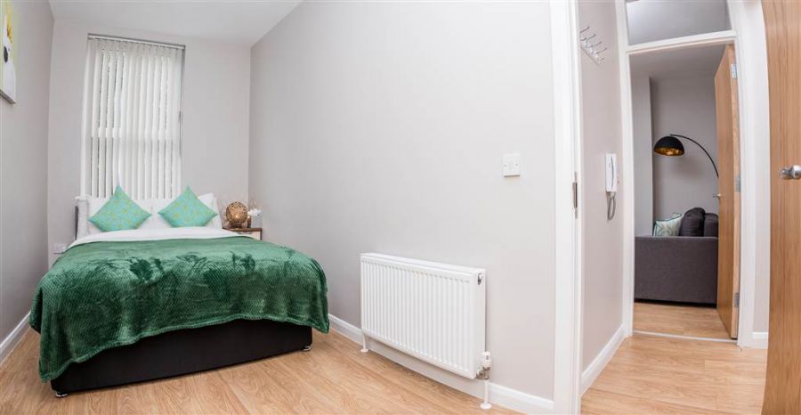 90 University Street Apartment 4