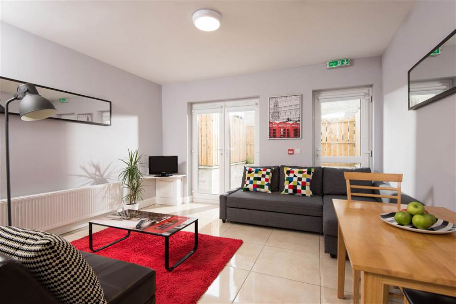 118 Eglantine Avenue - Flat 4