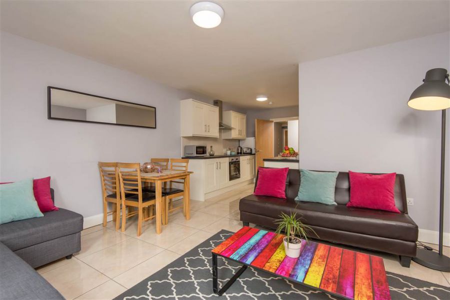 118 Eglantine Avenue - Flat 4