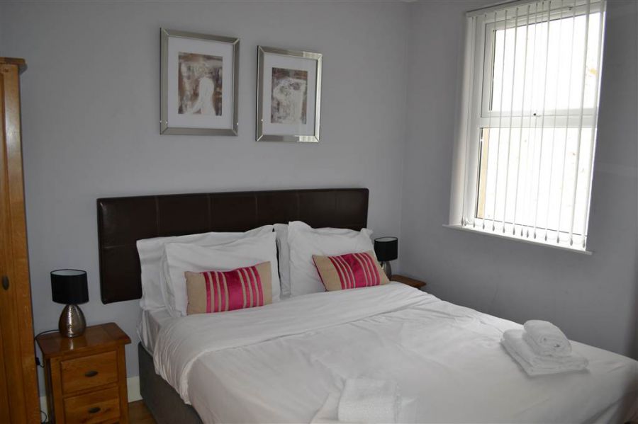 118 Eglantine Avenue - Flat 3