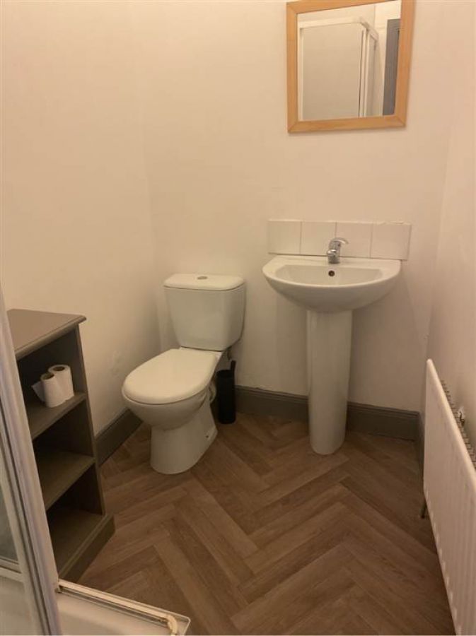 30 Camden Street, Flat 2