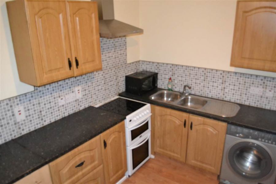108 Cromwell Road, Flat 2