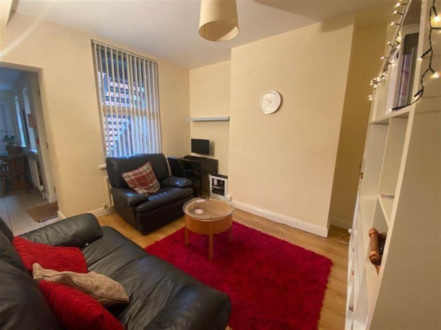 12 Elaine Street, Flat 1