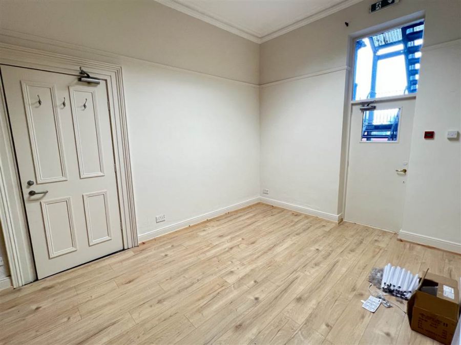 100 Lisburn Road - Office 4A