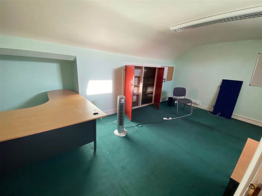 129 University Street - Office 8
