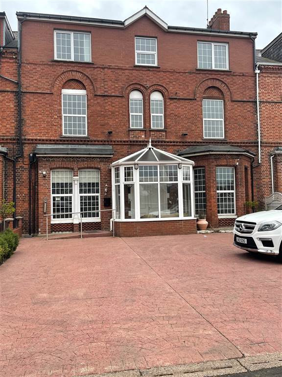 254 Ravenhill Road, Studio1, city centre, belfast, BT6 8GJ for rent