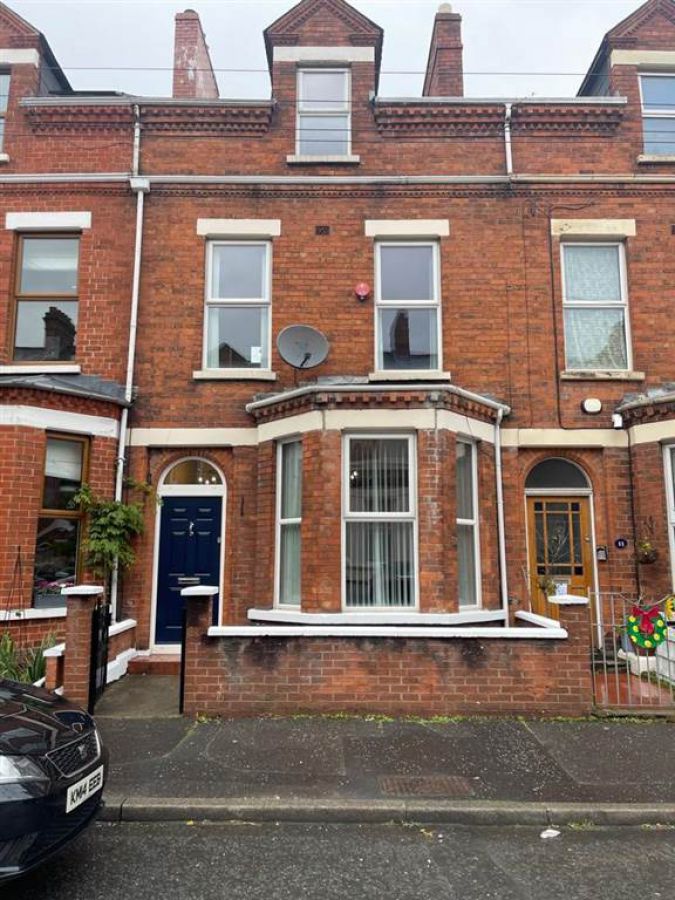 13 Rossmore Avenue