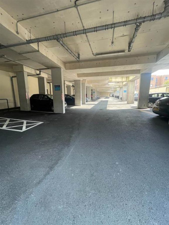 Apartment 11 Gardiners Square