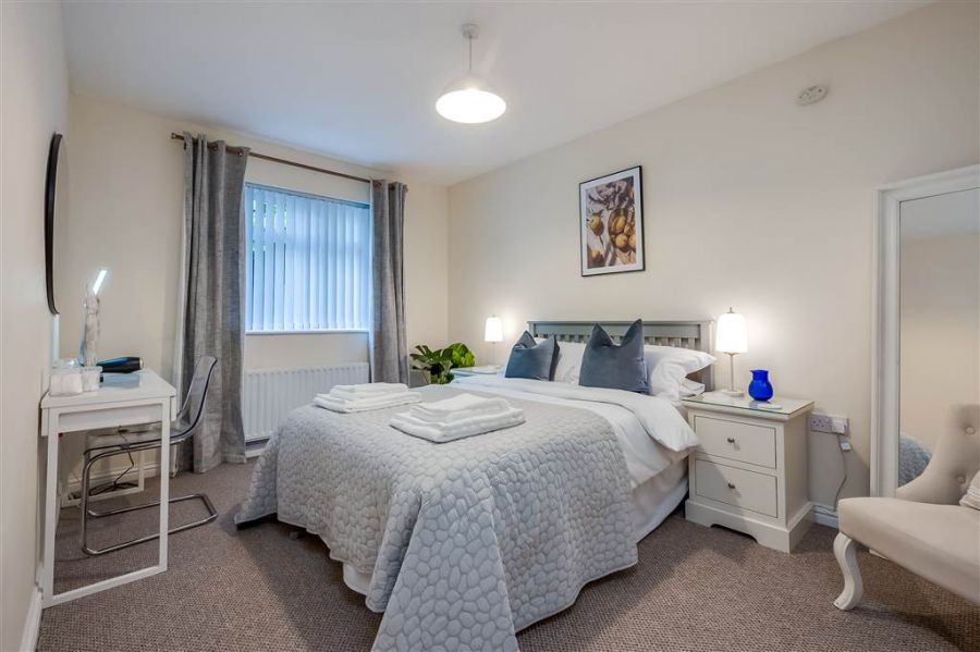 2 Glendale Court, 182 Saintfield Road, Belfast, BT8 6HN