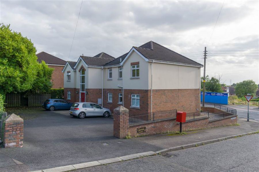2 Glendale Court