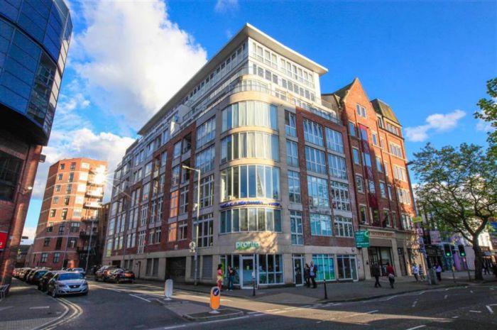 16 Shaftesbury Court, marcus ward street, belfast, BT7 1RY