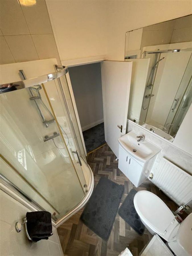 Apartment 2 64 Lisburn Road