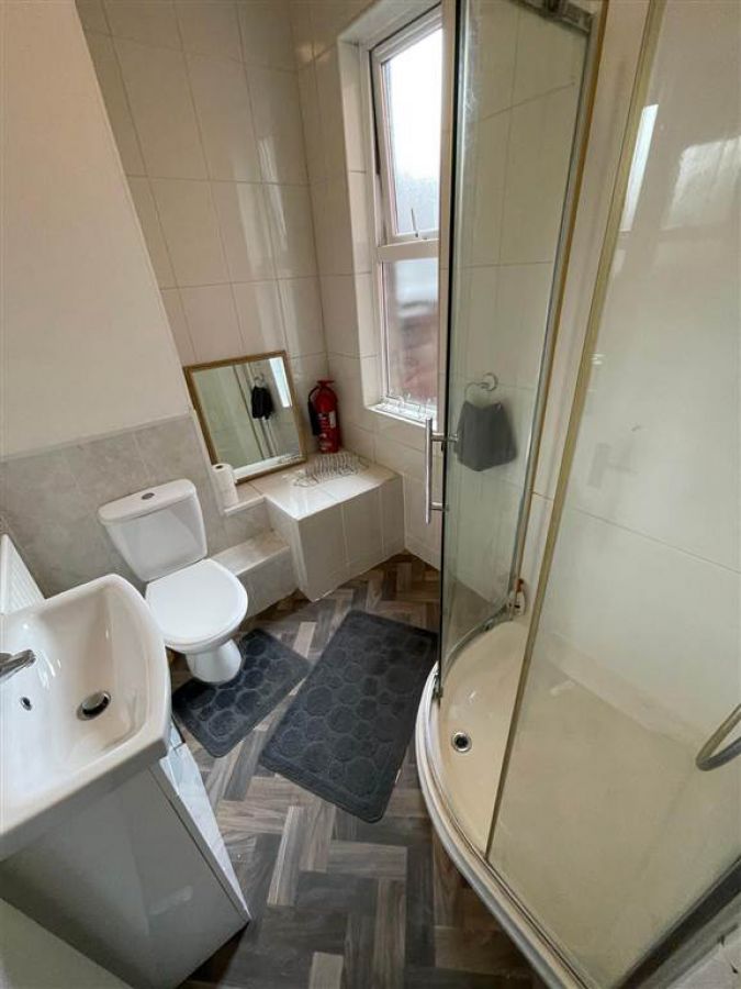 Apartment 2 64 Lisburn Road