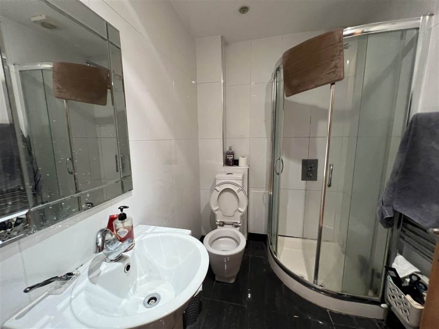 A3.3 Whitehall Square