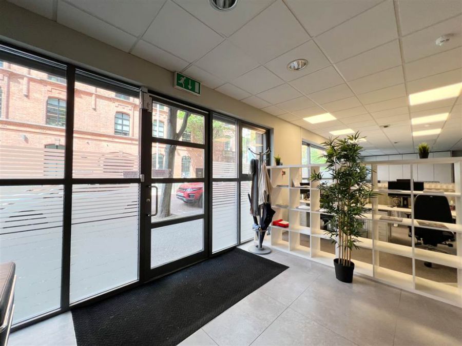 28 Adelaide Street- Suite 3