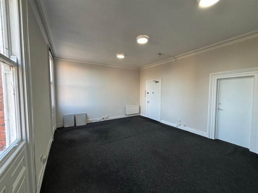 Elmwood House Business Centre 44-46 Elmwood Avenue - Suite 201