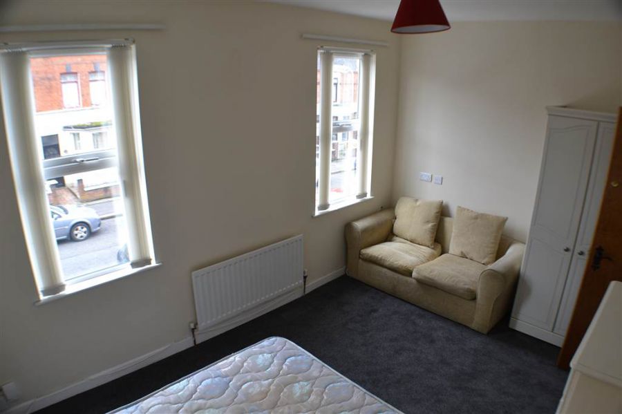 9 Lisburn Avenue