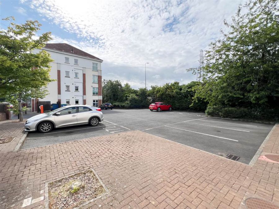 11b Musgrave Manor