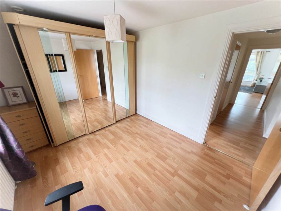 11b Musgrave Manor