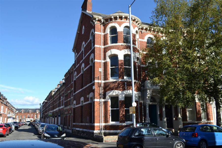 94 University Street - Office 4,first floor bay window offices, belfast, BT7