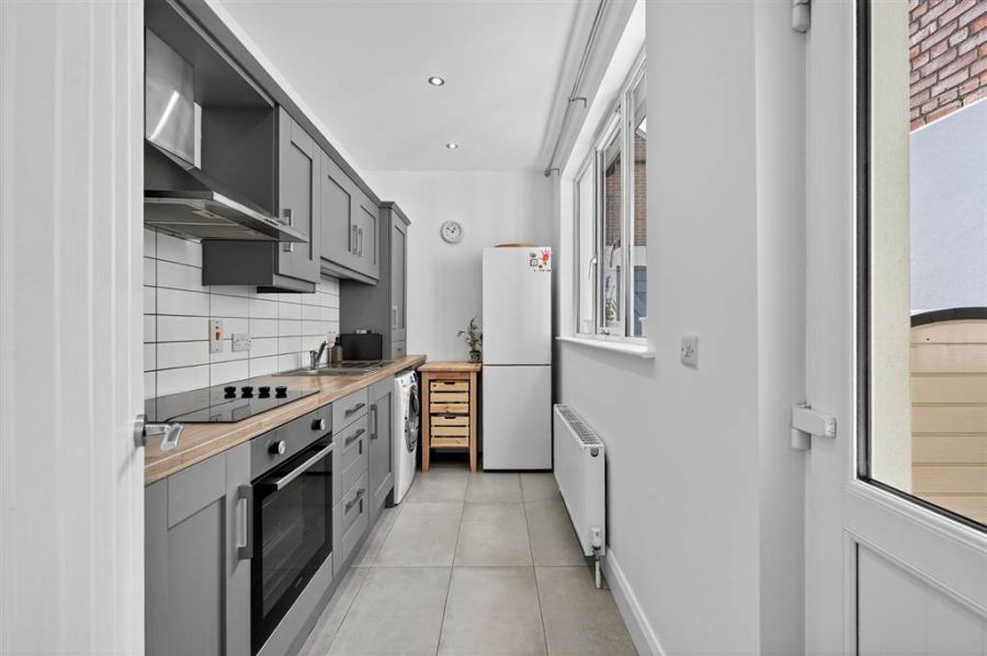 26 Glendower Street