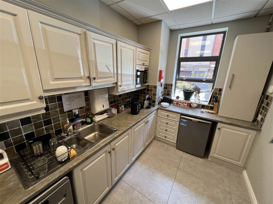 28 Adelaide Street- Suite 3