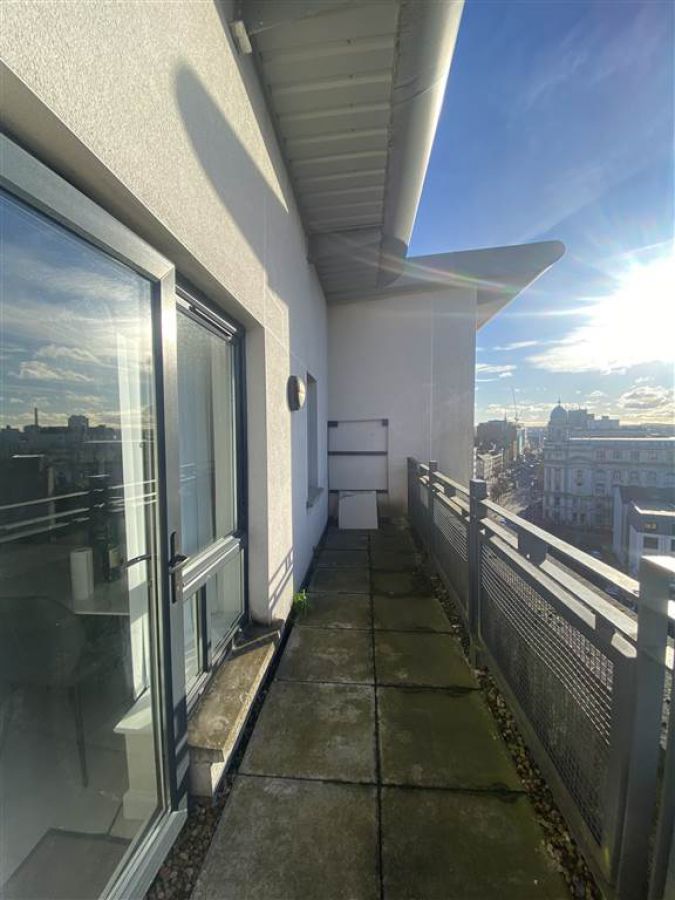 College Central, 904