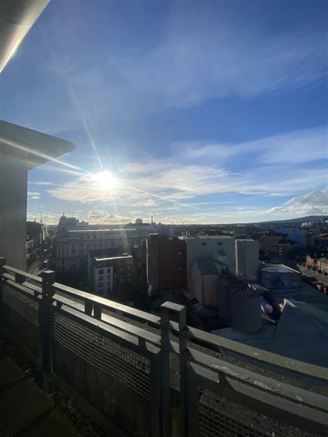 College Central, 904