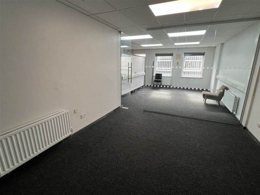 89 University Street - Suite 1